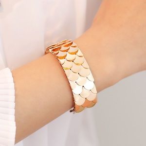 Golden hand bracelet cuff bangle dragon scales